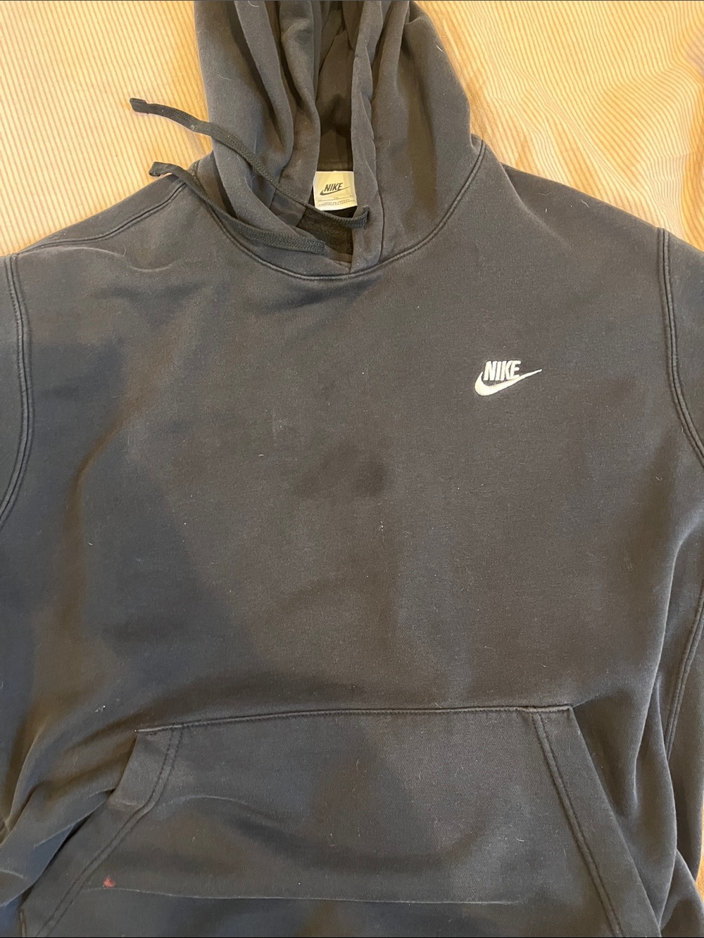 Nike Black Pullover Hoodie with White Swoosh - Picture 6 of 7